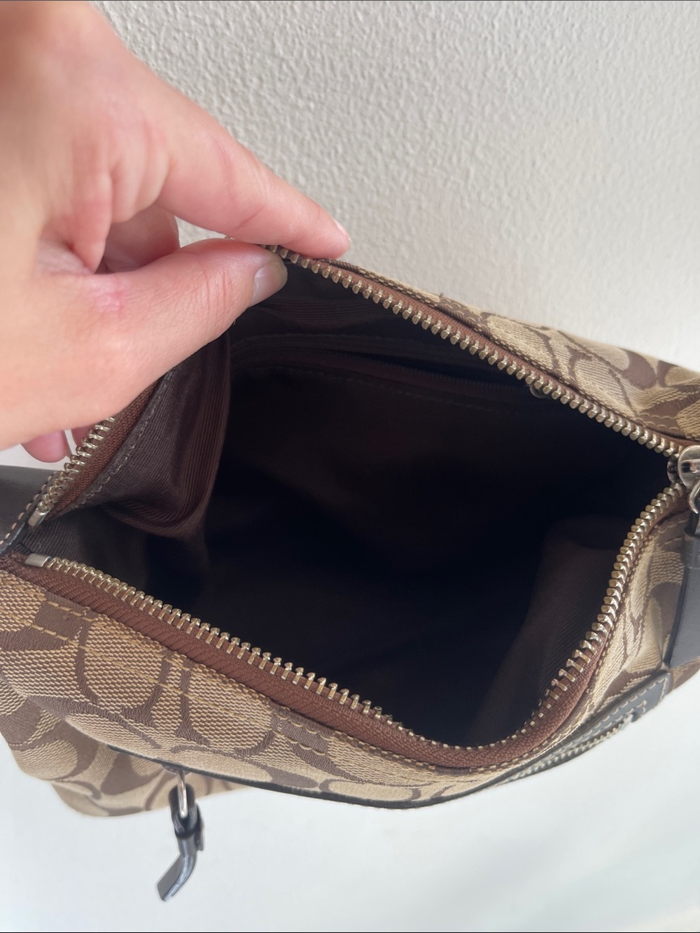 Vintage Coach Y2K Brown Signature Canvas Small Bag - Picture 11 of 12